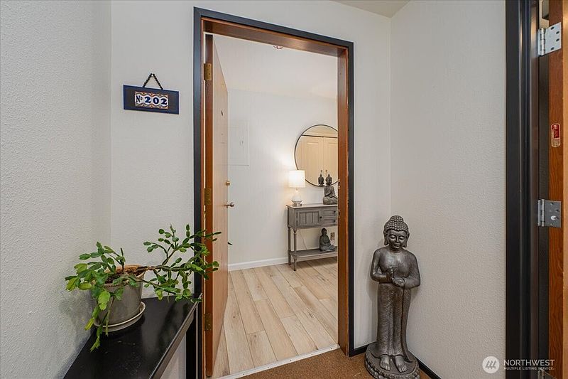 4th image of 4000 24th Avenue W #202