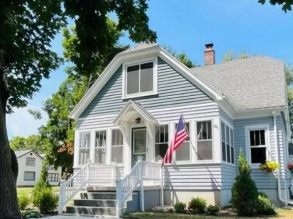 275 West Charles STREET, Markesan, WI 53946