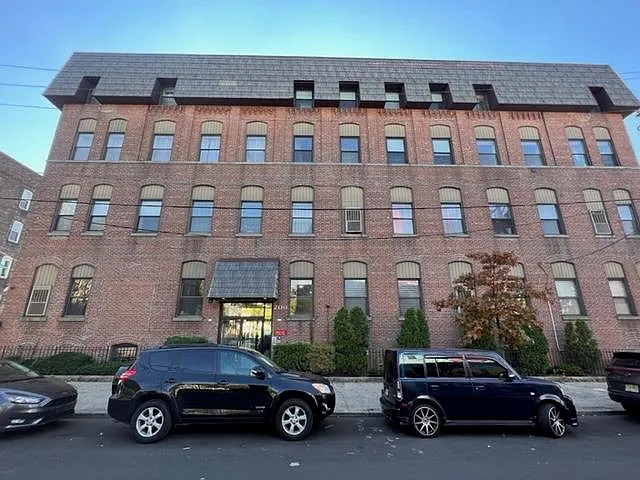 200 Central Ave #A1 — Photo 12