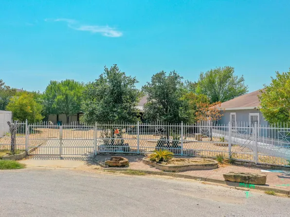 4619 San Rafael Ln, Laredo, TX 78046