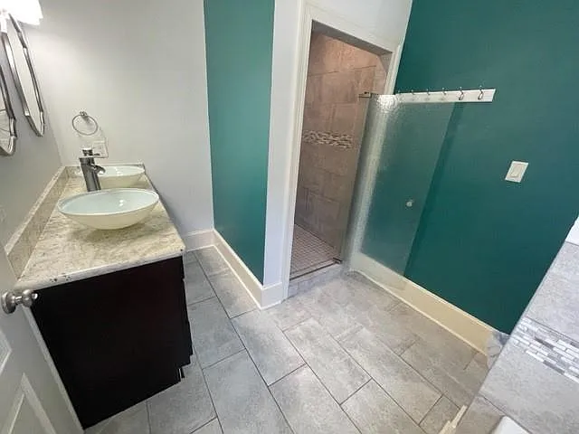 8601 Apricot St — Photo 15
