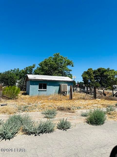 2nd image of 70782 Elm Ave