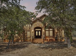 129 Hidden Forest Dr, La Vernia, TX 78121