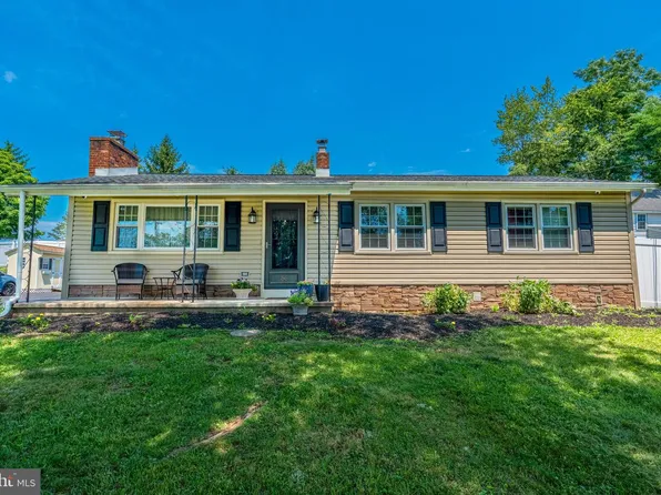 56 Trappe Rd, Collegeville, PA 19426