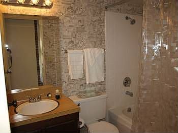 5th image of 3284 80th Ave SE #3