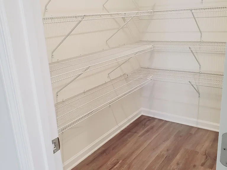1200 Roundhill Ct — Photo 12