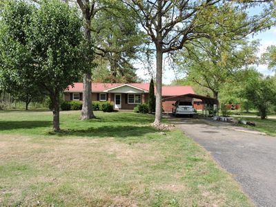 670 Sunset Cir, Manchester, TN, 37355