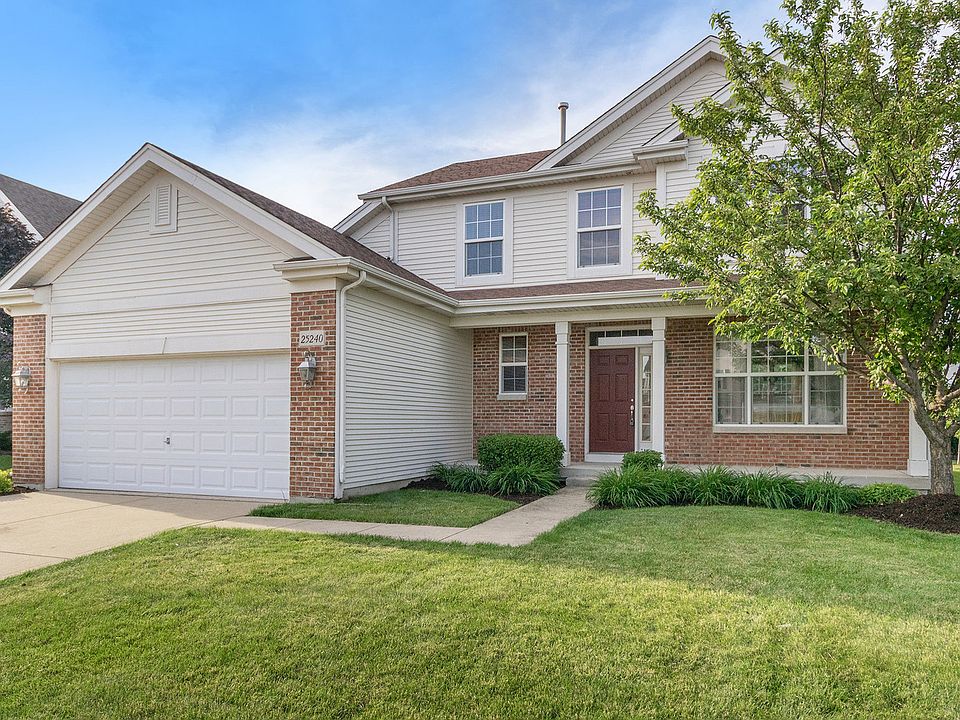 1st image of 25240 Balmoral Dr