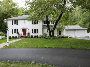 92 Old Lancaster Rd, Sudbury, MA 01776