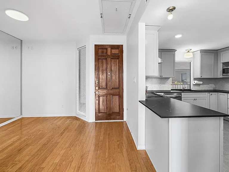 5200 Weslayan St #303 — Photo 4