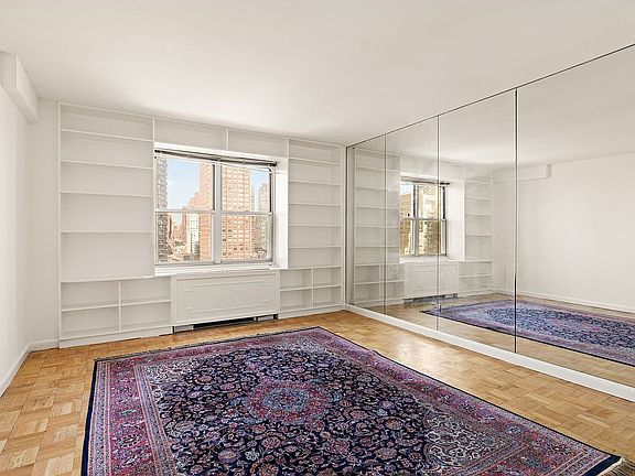 3rd image of 200 E End Ave APT 17N