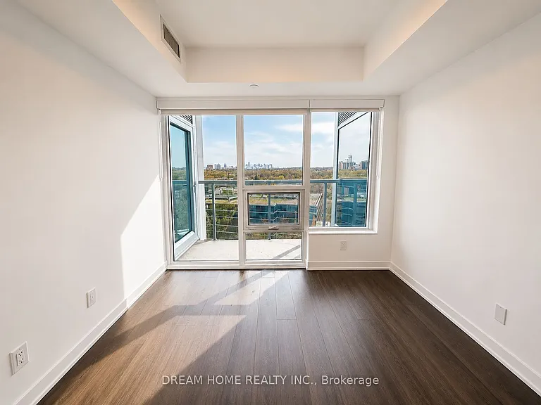 609 Sherbourne St #906 — Photo 5
