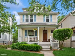 1525 Wilmette Ave, Wilmette, IL 60091