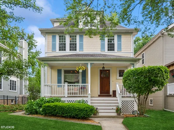1525 Wilmette Ave, Wilmette, IL 60091
