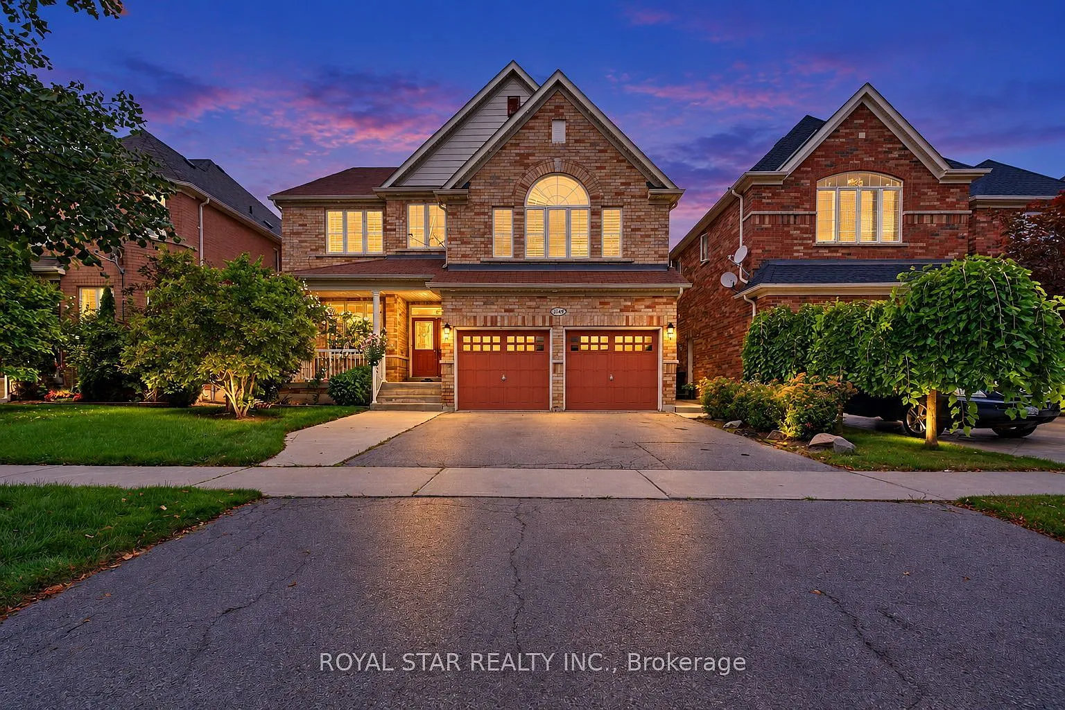 4 bed, $4,900 — Photo 1