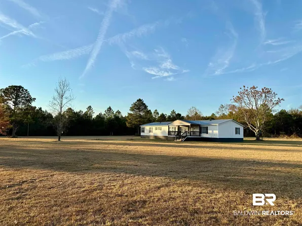 8028 Upper Creek Rd, Brewton, AL 36426