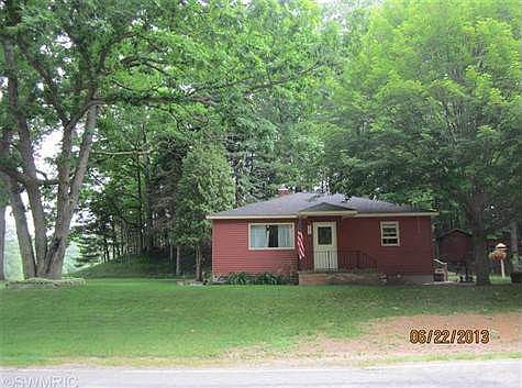 Front of home on Kott Road