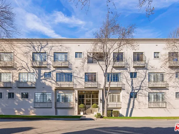 9601 Charleville Blvd APT 12, Beverly Hills, CA 90212