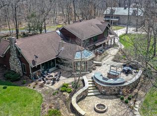 1154 N English Settlement Ave, Burlington, WI 53105