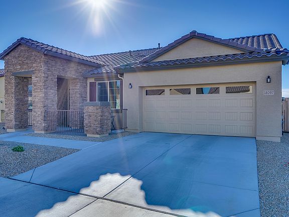 4th image of 18097 W Cedarwood Ln