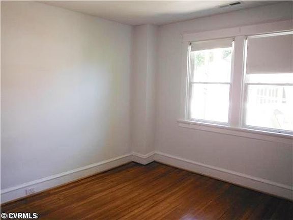 5th image of 811 W 28th St