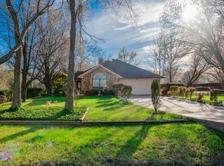 1103 E Farmers Rd, Seagoville, TX 75159