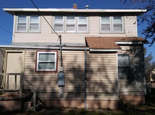 1033 W McCormick Ave, Wichita, KS 67213