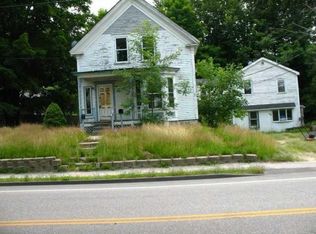 57 Lewiston St, Mechanic Falls, ME 04256