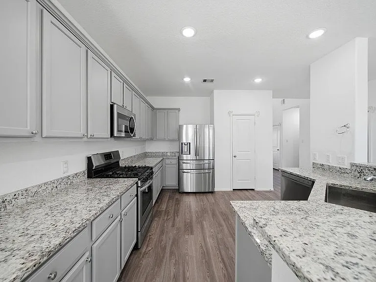 14230 Overbrook Willow Way — Photo 17