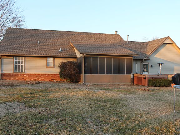 Great screened porch