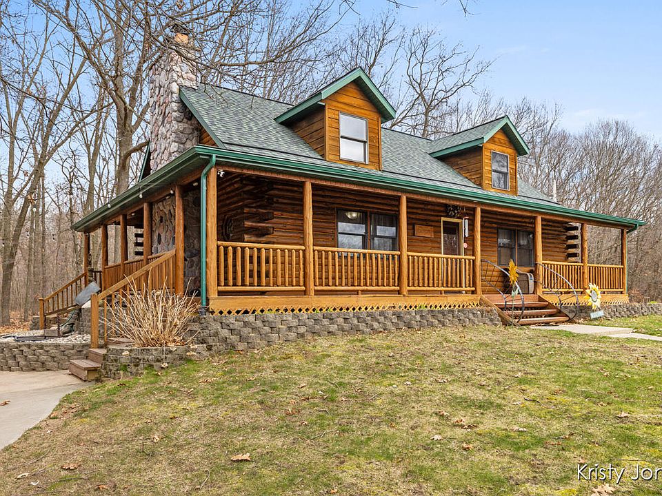1st image of 2754 Wonderland Dr