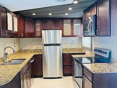 6901 N Lagoon Dr #10 — Photo 7