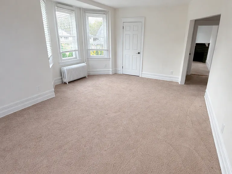 186 Woodland Ave #2 — Photo 4