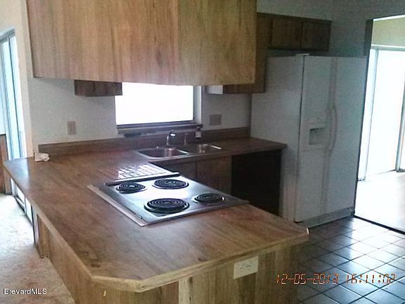 2nd image of 2525 Woodsmill Dr