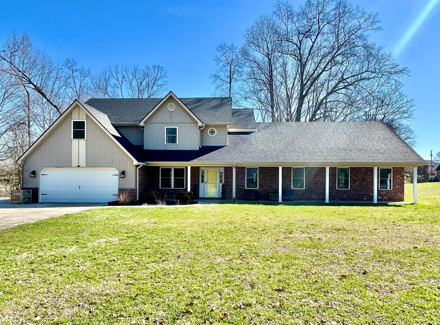 366 Water Cliff Dr photo 1
