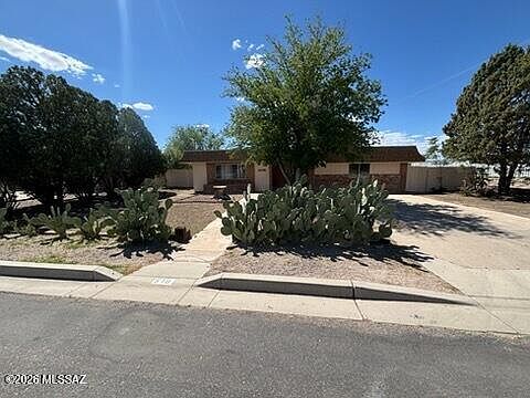 1st image of 510 N Arizona Ave