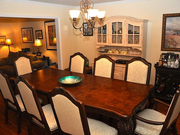 4th image of 1020 Hazel Pl