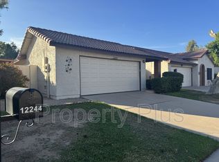12244 S Chippewa Dr, Phoenix, AZ 85044