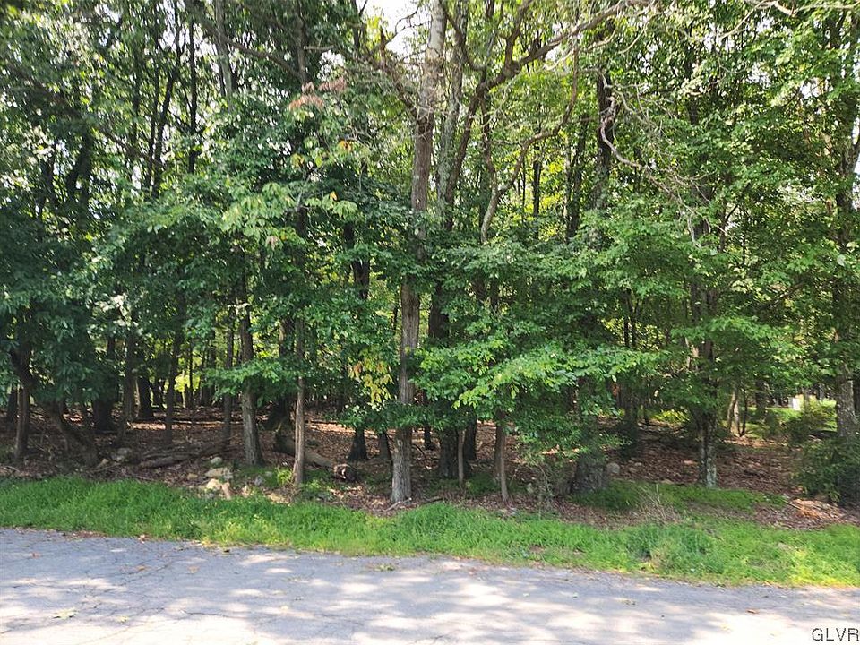 1st image of Verona Dr