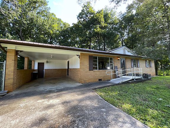 4th image of 1466 Green Acres Dr
