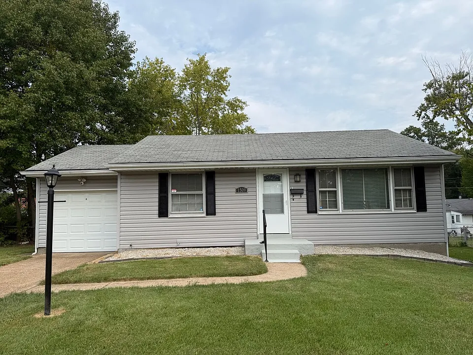 1509 Comet Dr