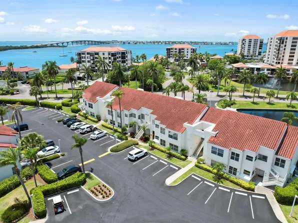 6047 Bahia Del Mar Blvd APT 263, Saint Petersburg, FL 33715