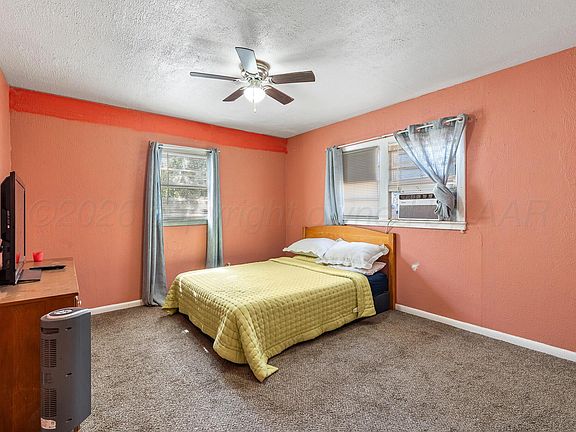 5th image of 106 Peiffer St