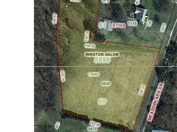 710 Meadowlark Dr, Winston Salem, NC 27106