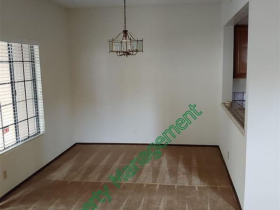 5th image of 1934 Huxley Ct