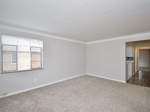 4th image of 6142 Dryden Ave #4