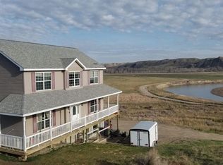 32 Marias Acres Rd, Shelby, MT 59474