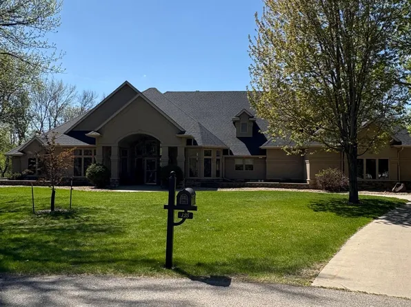 125 49th Ave E, West Fargo, ND 58078