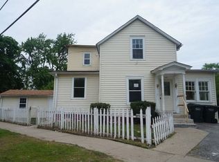 1006 Porter St, Waukegan, IL 60085