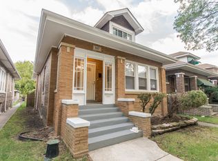 8117 S Manistee Ave, Chicago, IL